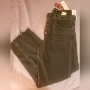 NWT Aritzia- Denim Forum yoko high rise slim size 31